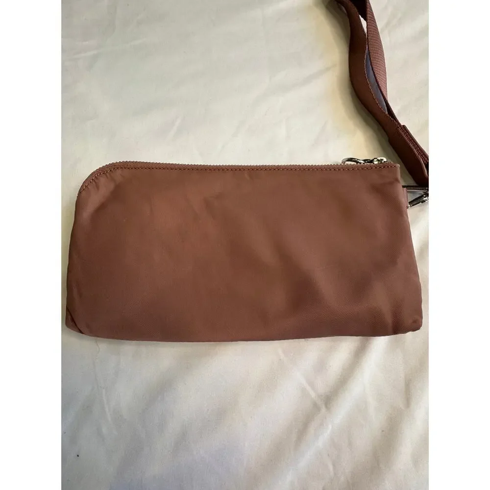 Lululemon Now and Always Pouch - Picture 14 of 15